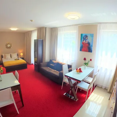 Lady In Red Kościuszki 16 Kołobrzeg